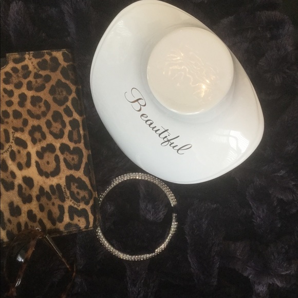 Meet your Posher, Angela - Picture 1 of 1